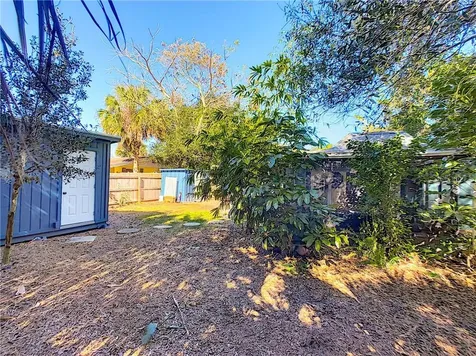 2128 Hyde Park Circle Sarasota FL 34239