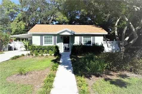 4423 W Bay Villa Avenue Tampa FL 33611