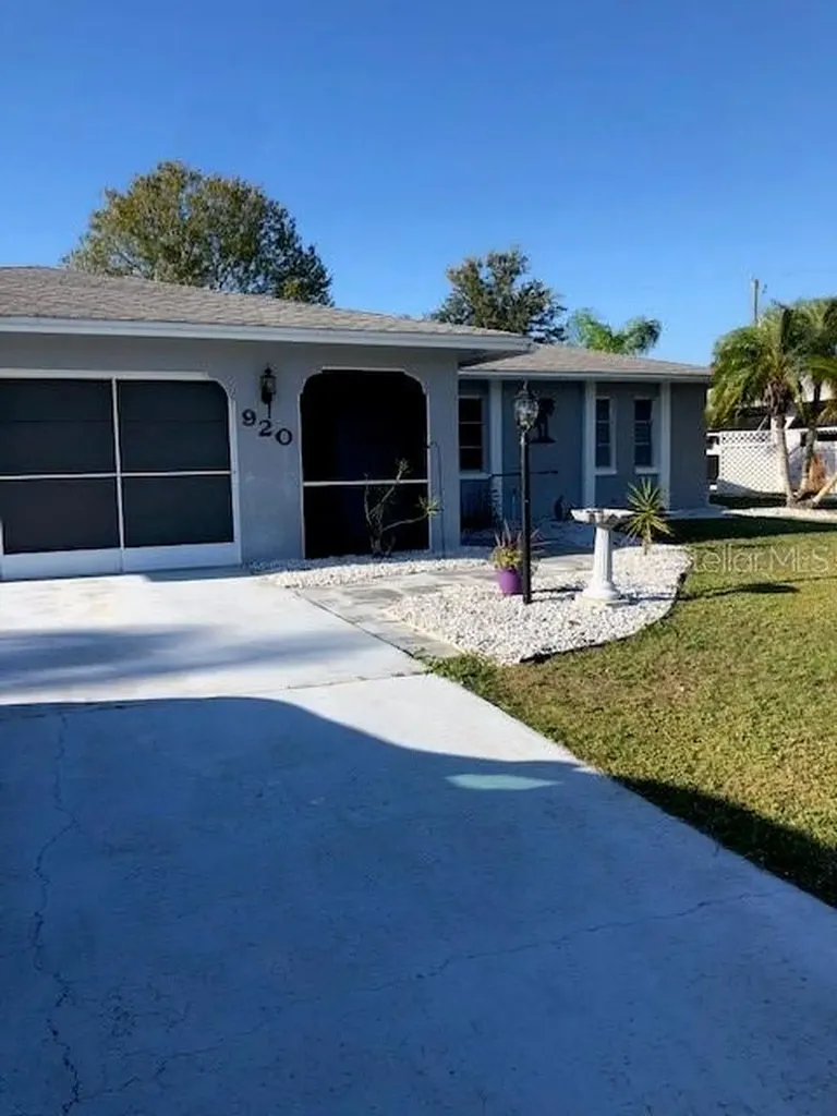 920 Gasparilla Boulevard Englewood FL 34223