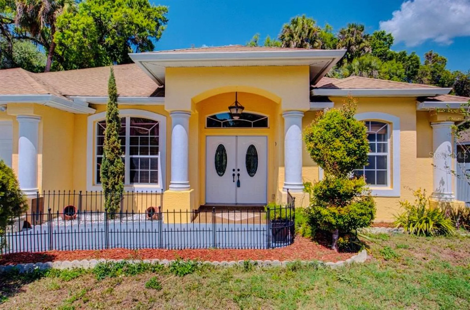 16450 Bauers Avenue Port Charlotte FL 33954