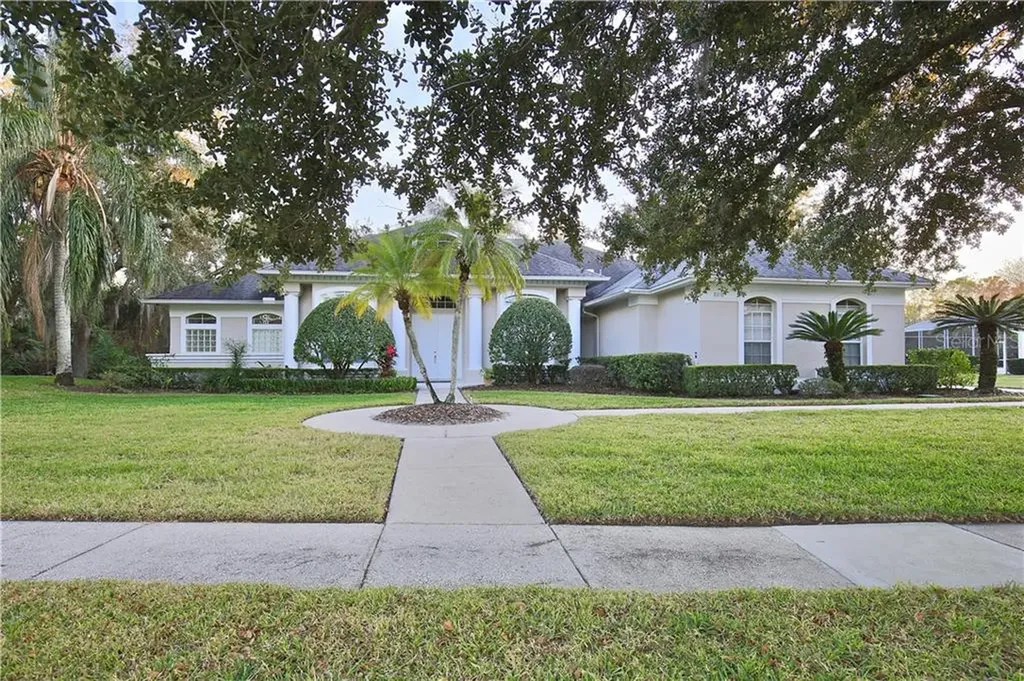 8210 Courtleigh Drive Orlando FL 32835