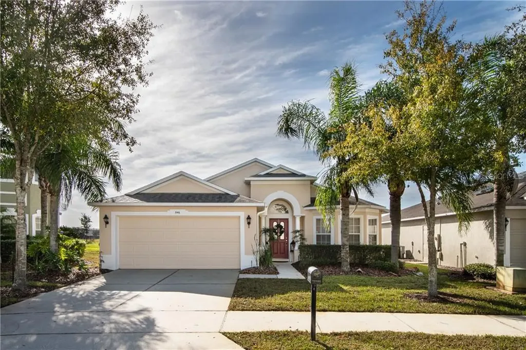 546 Henley Circle Davenport FL 33896