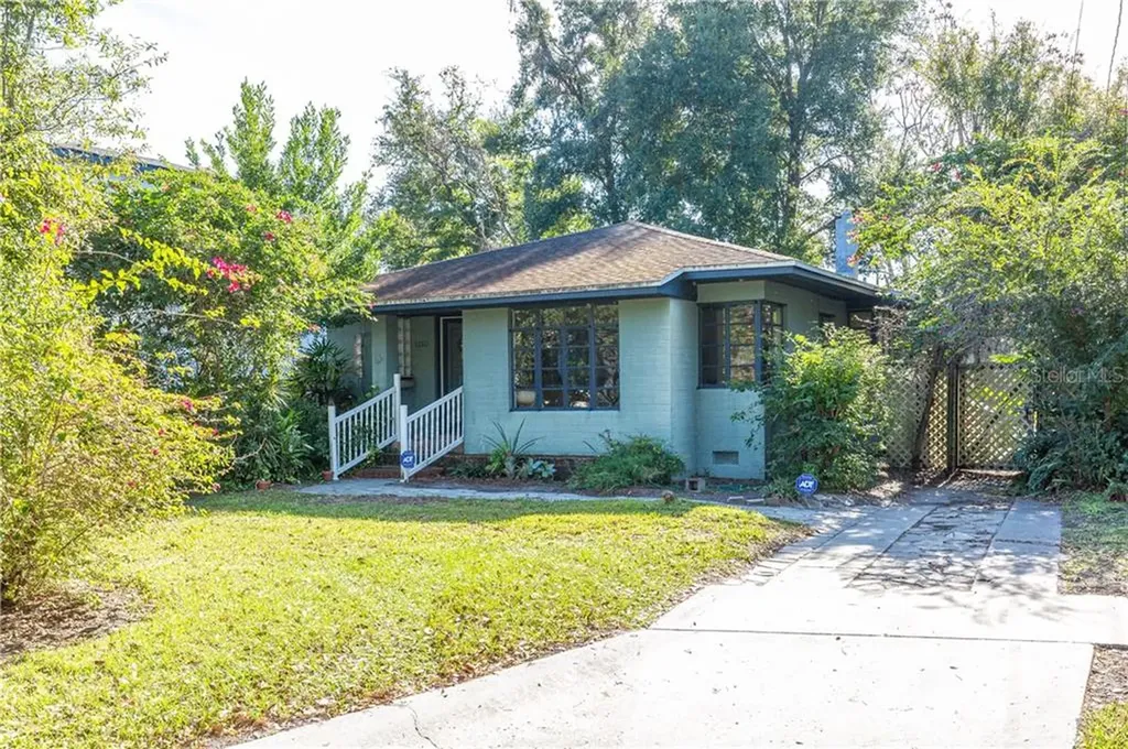 1110 Lake Davis Drive Orlando FL 32806