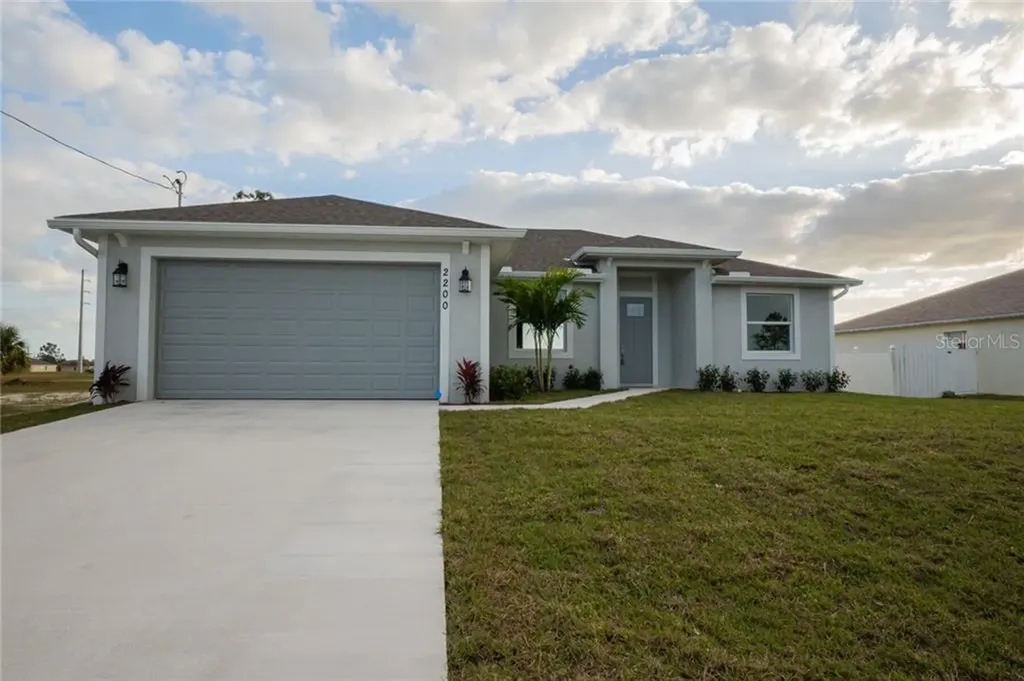 2200 NW 25th Street Cape Coral FL 33993
