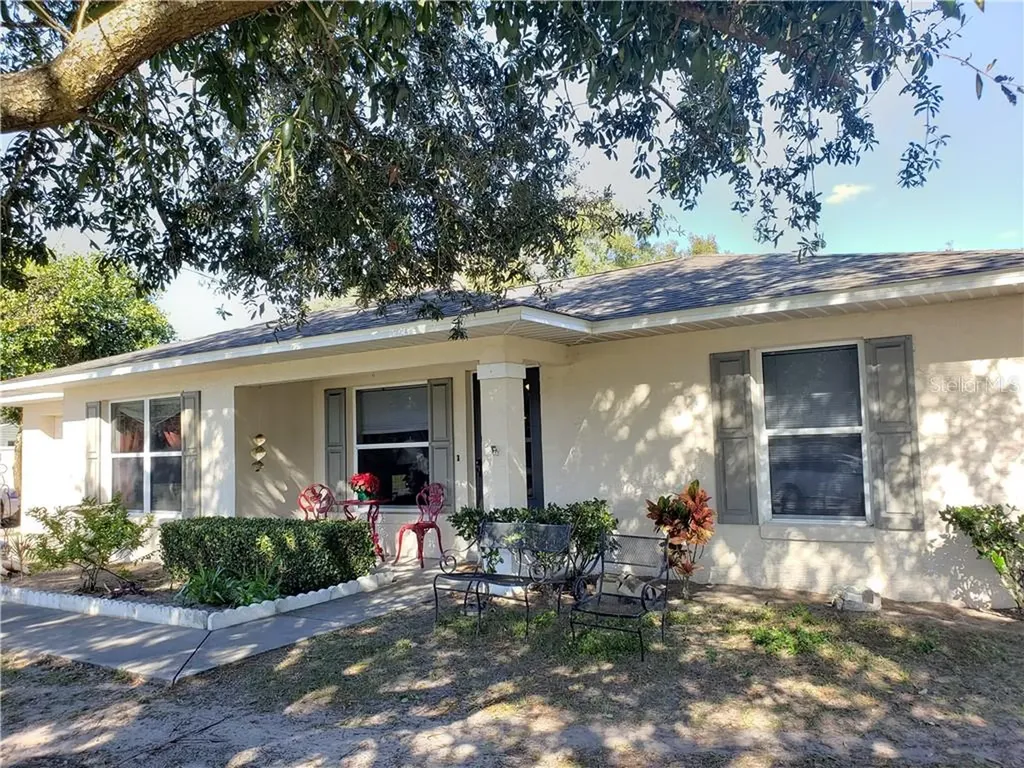 306 W Givens Street Tavares FL 32778
