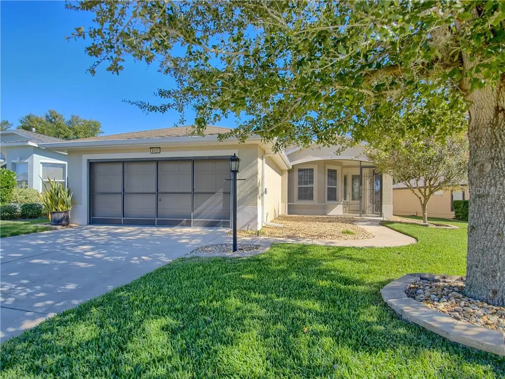 6025 Hunters Ridge Avenue Leesburg FL 34748