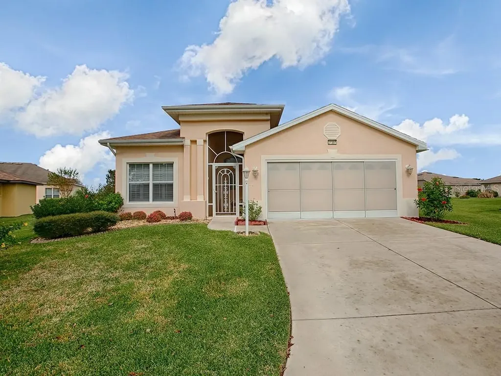 27307 Gingerbread Place Leesburg FL 34748