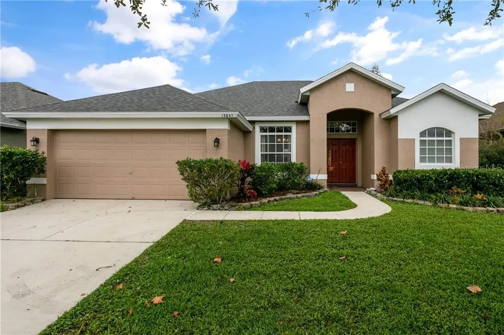 13847 Sunshowers Circle Orlando FL 32828