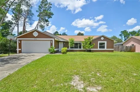 2824 Courtland Boulevard Deltona FL 32738