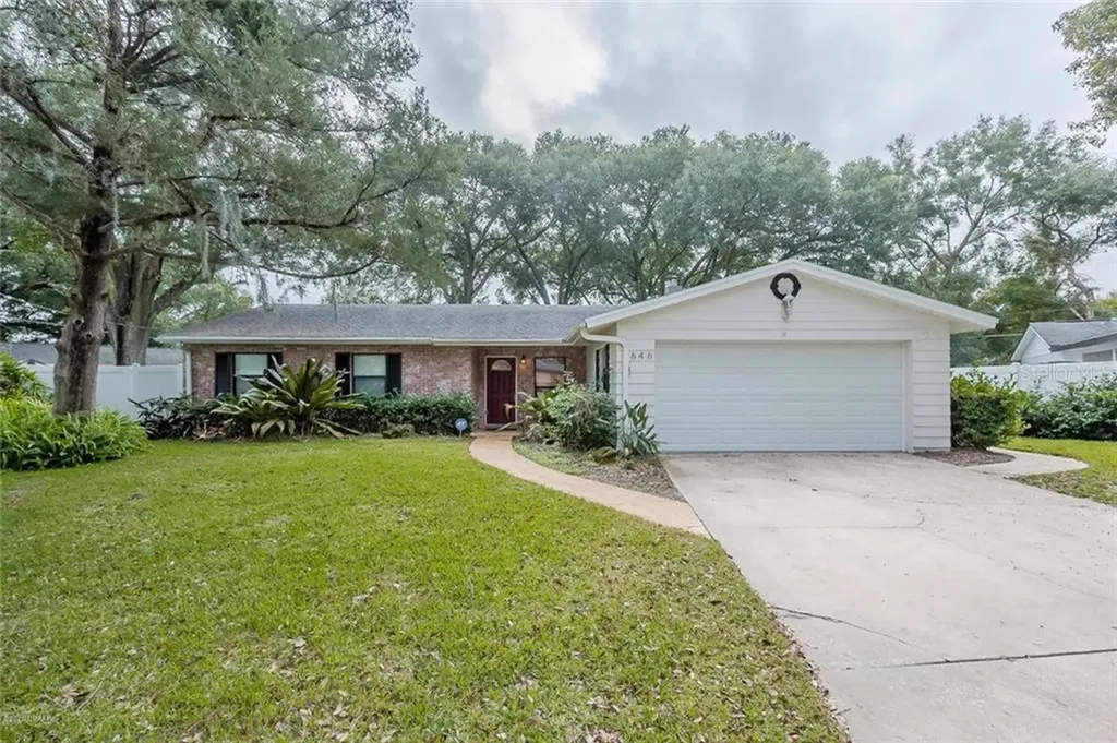 646 Sherwood Drive Altamonte Springs FL 32701