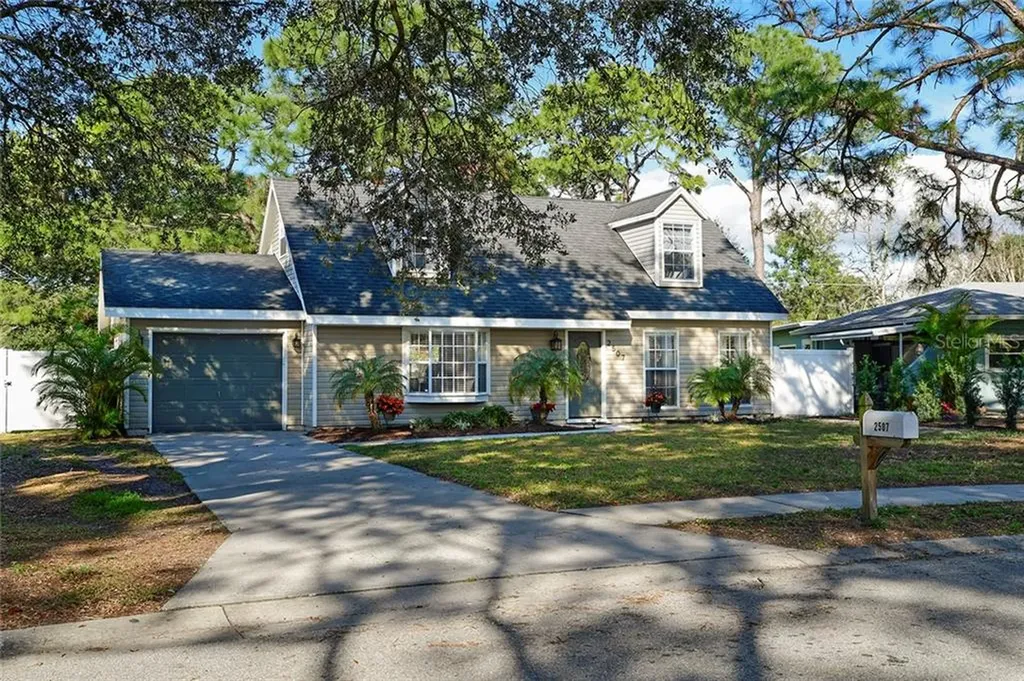 2507 Golden Poinciana Place Sarasota FL 34232