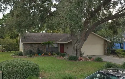 2760 Mikol Terrace S St Petersburg FL 33712