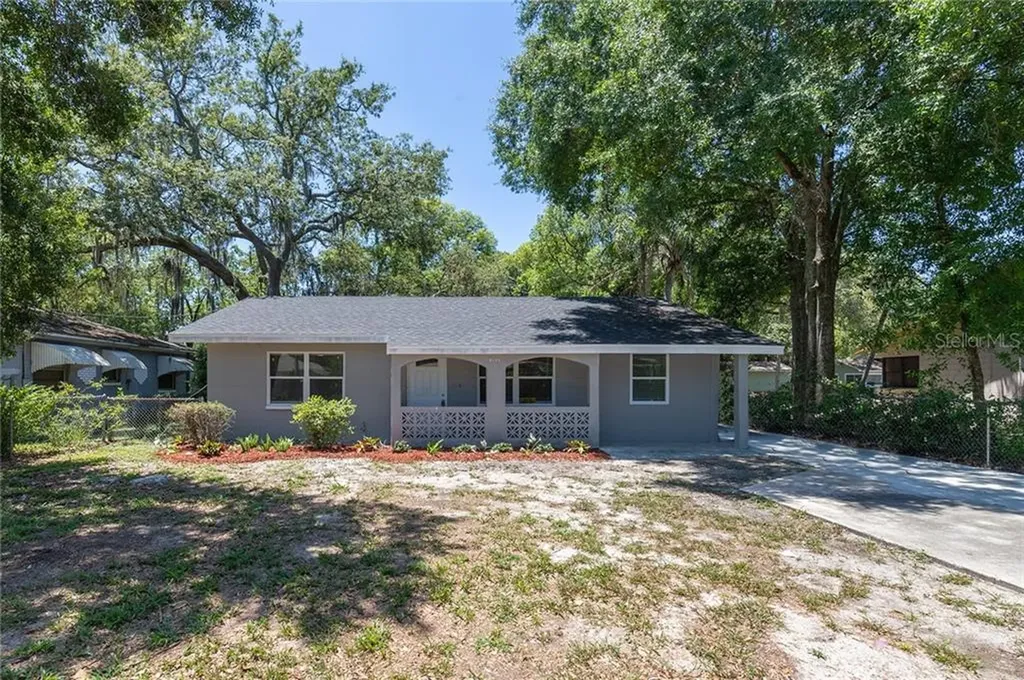 1823 E Hanna Avenue Tampa FL 33610