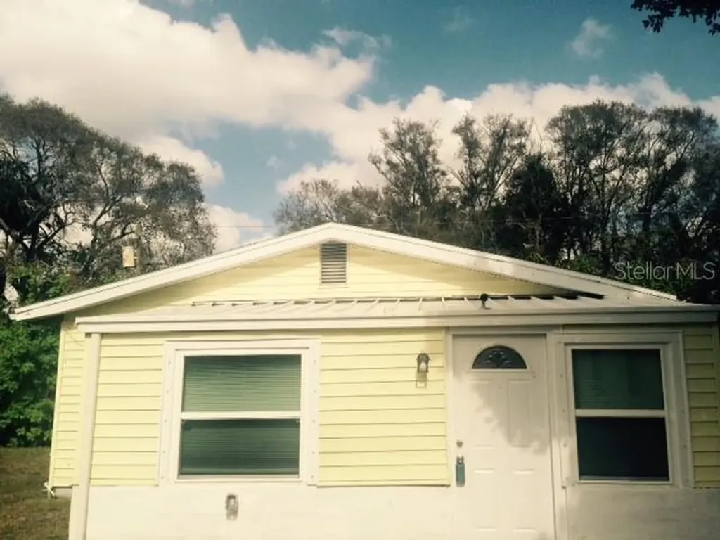 3751 51st Avenue N St Petersburg FL 33714