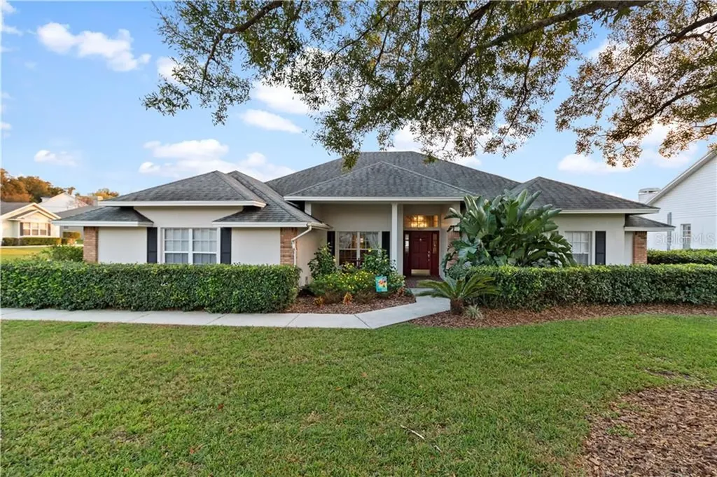 1827 Sandy Knoll Circle N Lakeland FL 33813