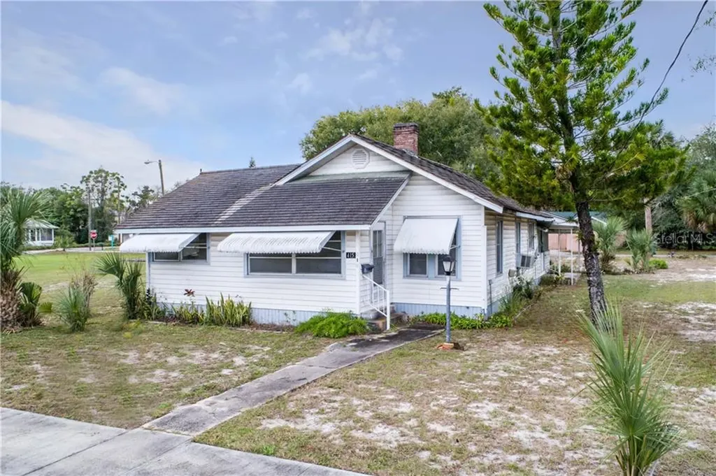 415 N Sinclair Avenue Tavares FL 32778