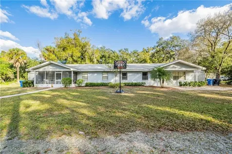 702 2nd Avenue NE Ruskin FL 33570