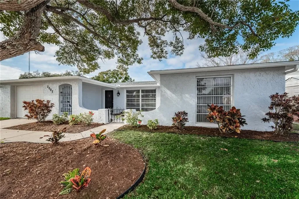 2027 Dartmouth Drive Holiday FL 34691