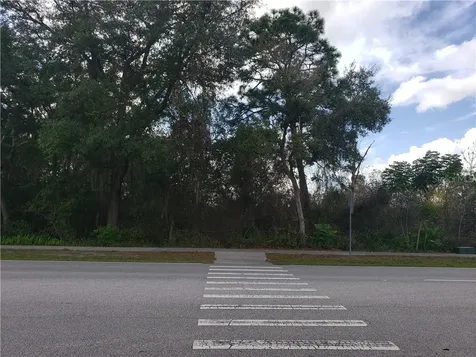 1020 Courtland Boulevard Deltona FL 32738
