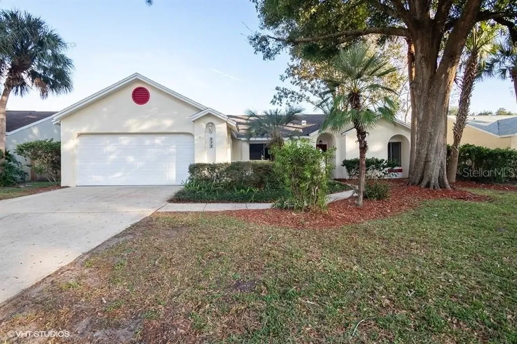 573 Lakeshore Circle Lake Mary FL 32746