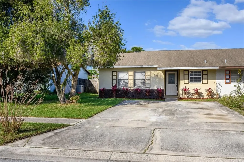 6809 Longmeade Lane Orlando FL 32822