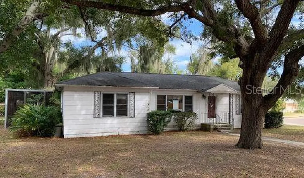 804 Fairmont Street Clearwater FL 33755