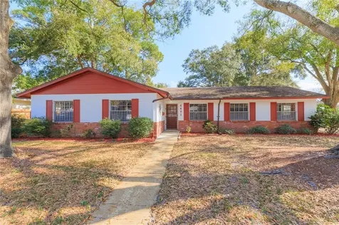 6401 Santa Monica Drive Tampa FL 33615