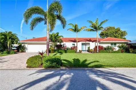 551 Birdie Lane Longboat Key FL 34228