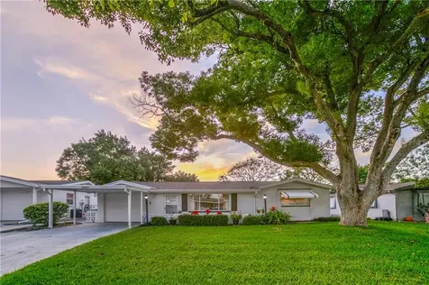 10921 Manchester Road Port Richey FL 34668