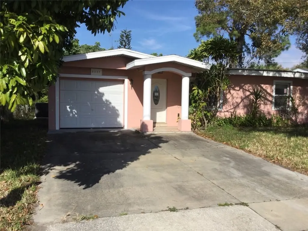 8337 74th Avenue N Seminole FL 33777
