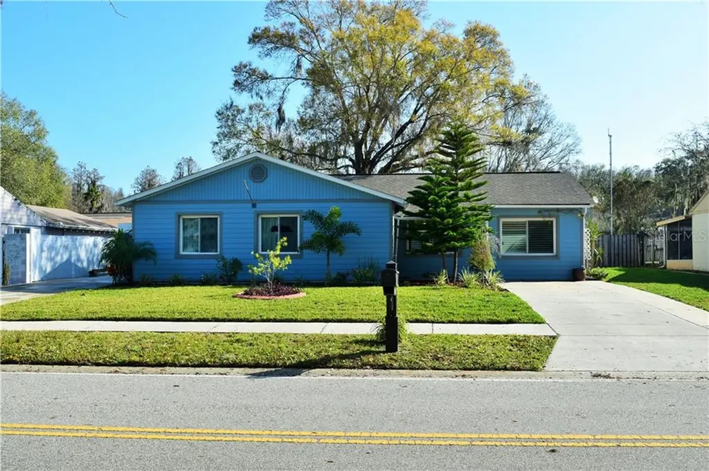 1344 Foxwood Drive Lutz FL 33549