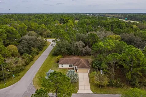 5094 Burnside Street North Port FL 34291
