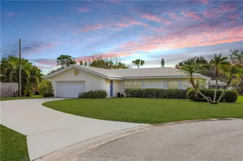 5145 Huntington Circle NE St Petersburg FL 33703