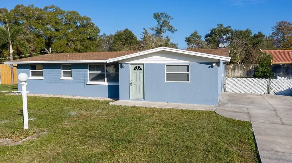 4519 Hale Street Sarasota FL 34233
