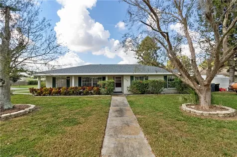 117 Lincoln Road Winter Haven FL 33884