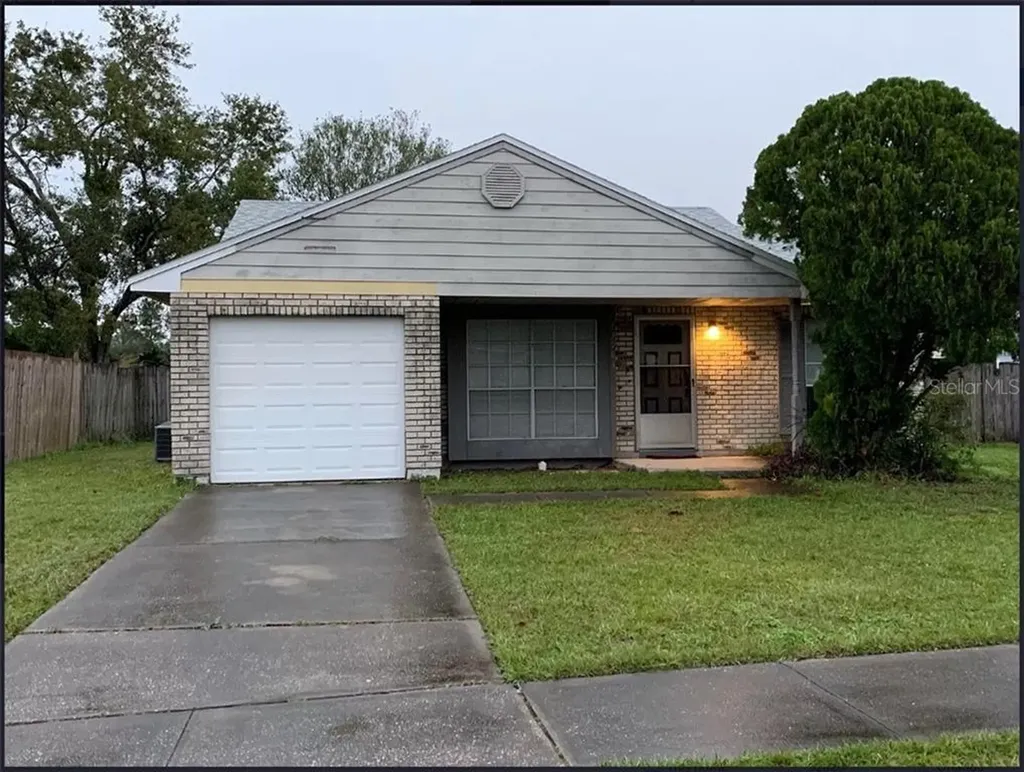 13963 Countryplace Drive Orlando FL 32826