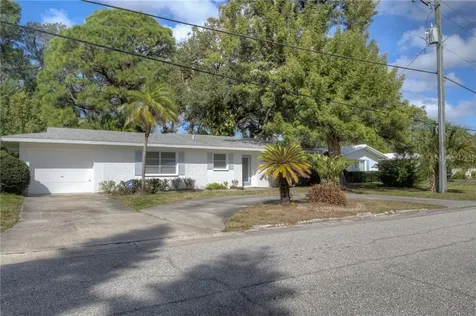 1851 University Place Sarasota FL 34235