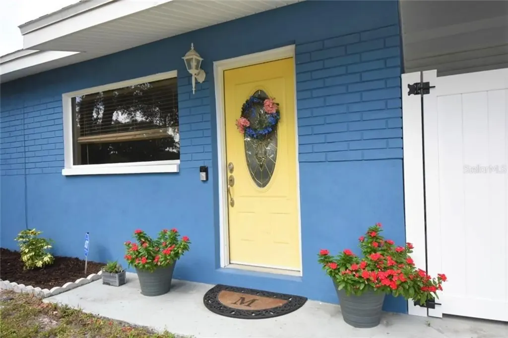 1514 E Ida Street Tampa FL 33610