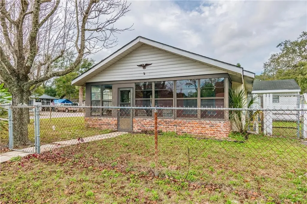 9402 N 18th Street Tampa FL 33612