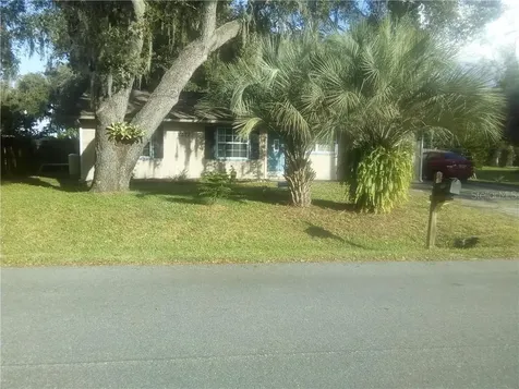 1217 Pinewood Street Kissimmee FL 34744