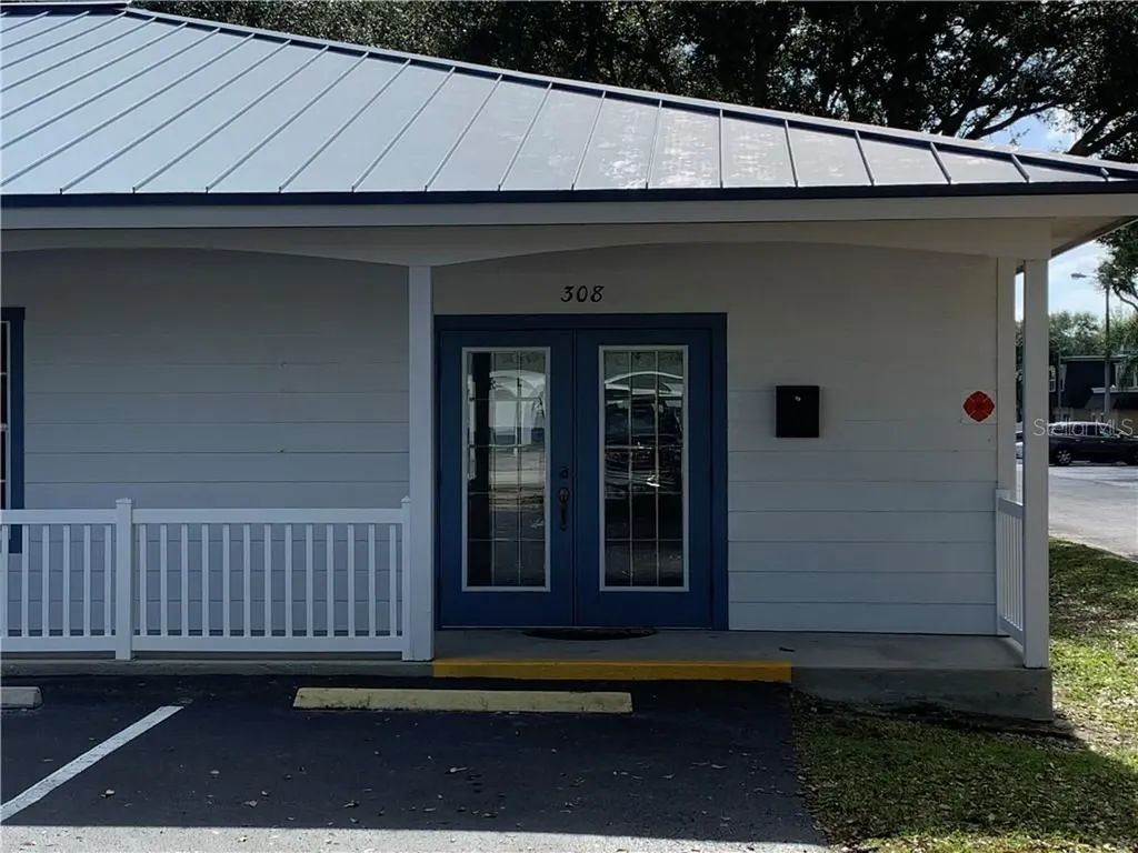 308 Avenue K, SE Winter Haven FL 33880