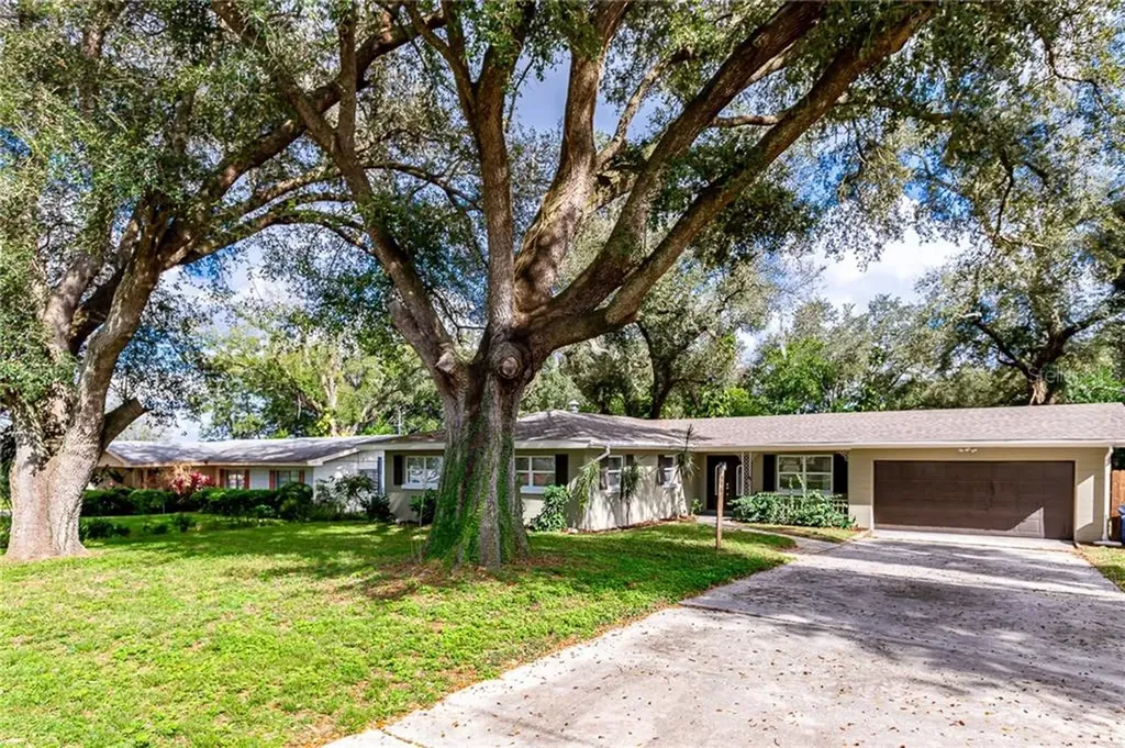998 15th Street NE Winter Haven FL 33881