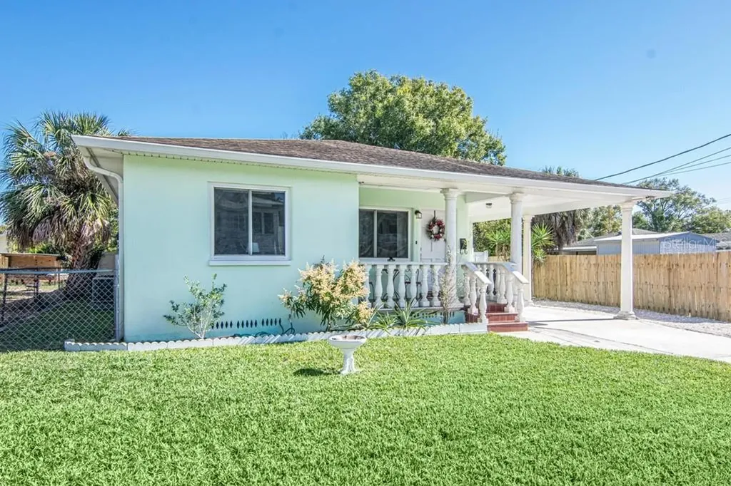205 N Macdill Avenue Tampa FL 33609