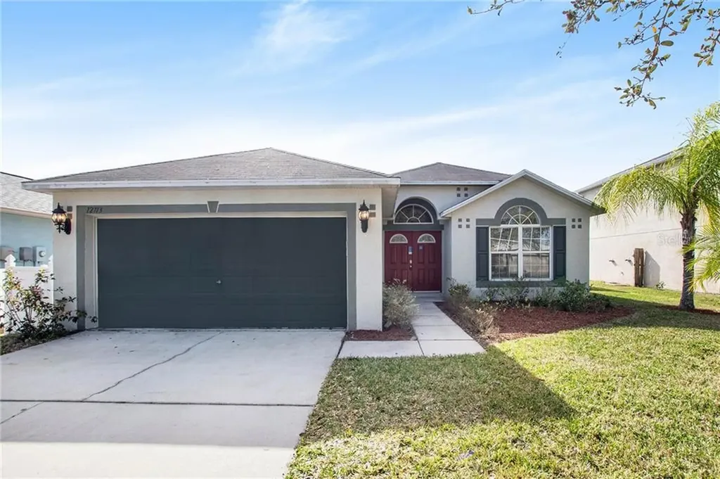 12713 Kings Lake Drive Gibsonton FL 33534