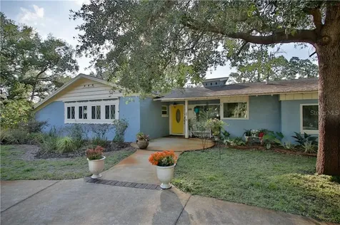 422 W Crystal Drive Sanford FL 32773