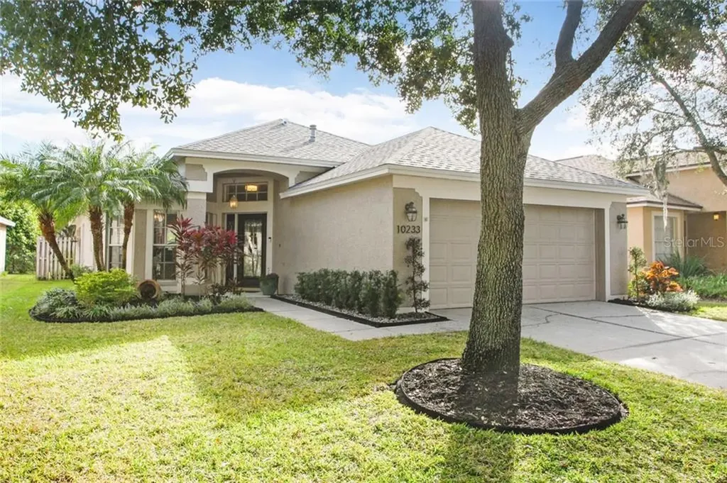 10233 Woodford Bridge Street Tampa FL 33626