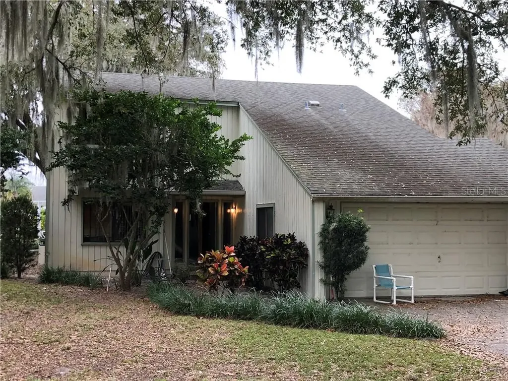 1501 Texas Court Tavares FL 32778