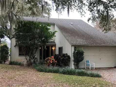 1501 Texas Court Tavares FL 32778