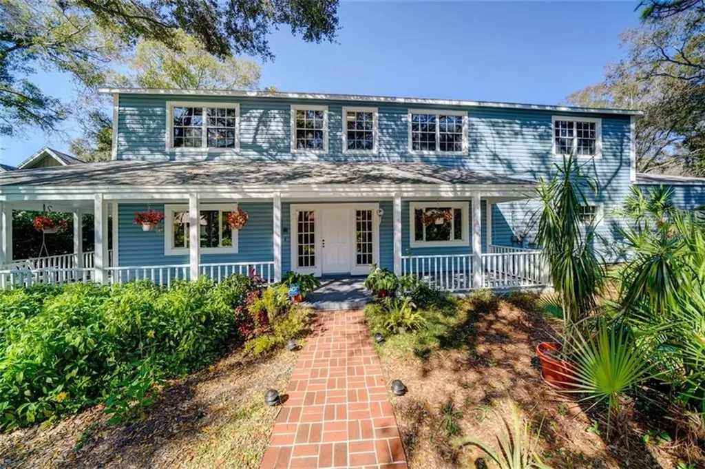 1510 Chateau Wood Drive Clearwater FL 33764