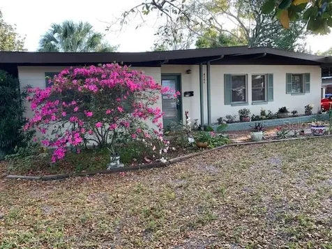 6218 Hampton Drive N St Petersburg FL 33710